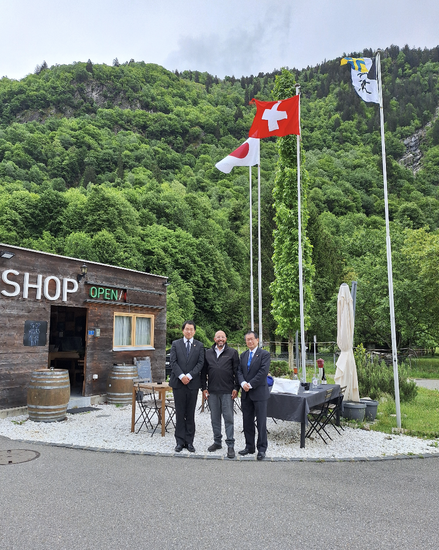Swiss Lachs recirculating aquaculture system